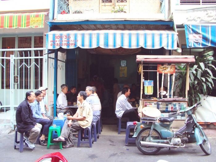 Cà phê đen sài gòn